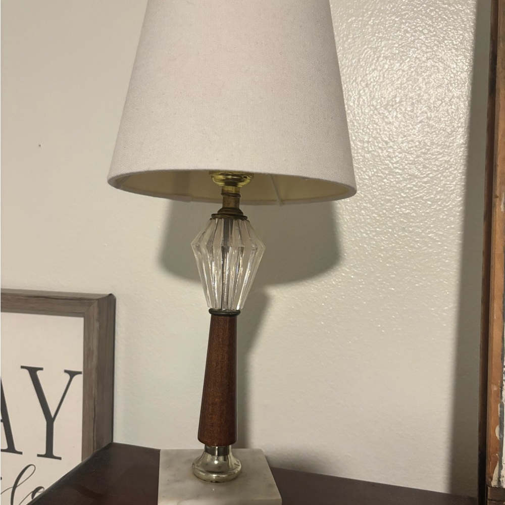 Vintage antique Elegant White and Brown wood/ glass/ marble base Table Lamp